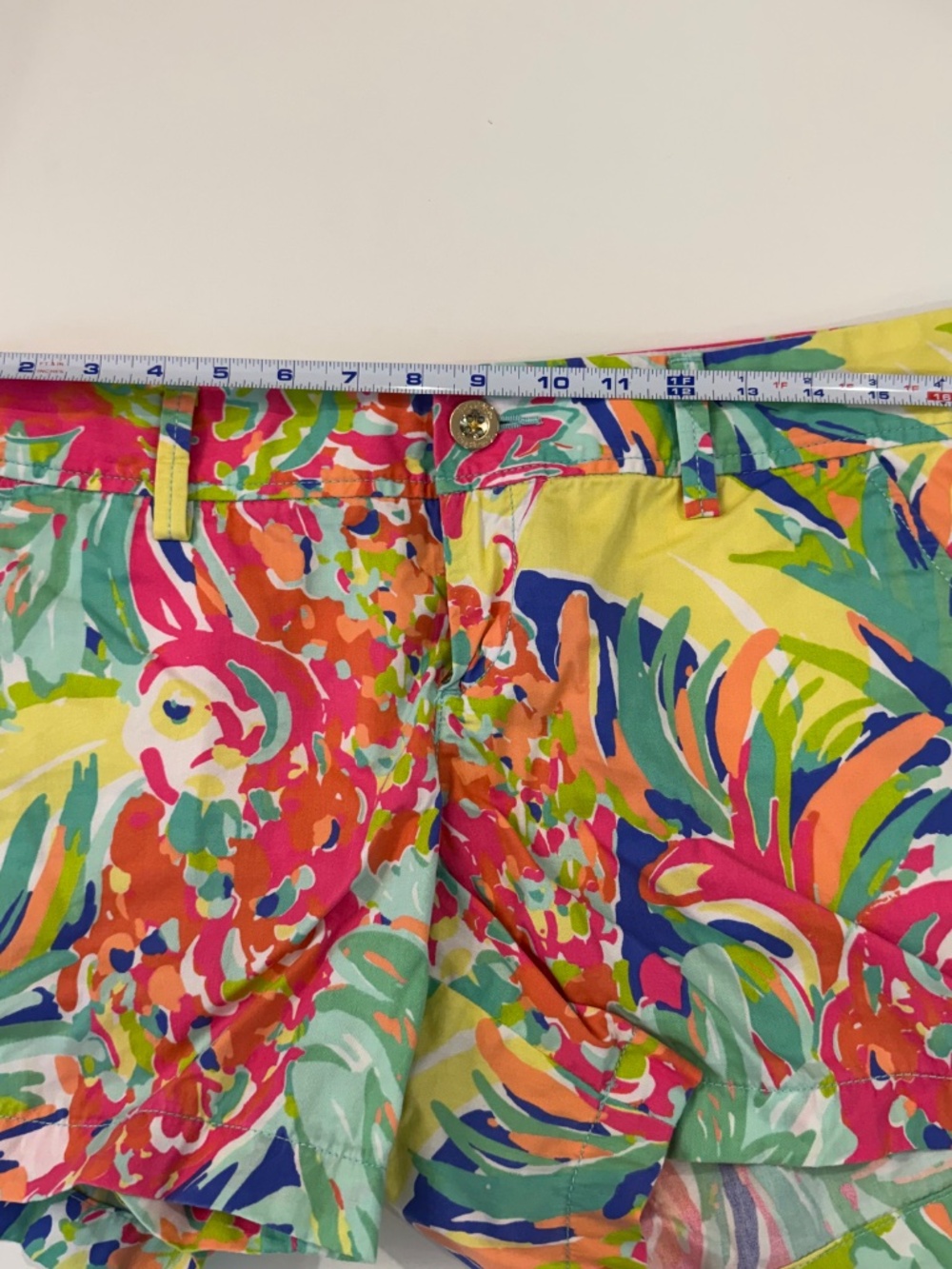 Lilly Pulitzer Callahan Shorts, Patterned, size 10 - Picture 3 of 7